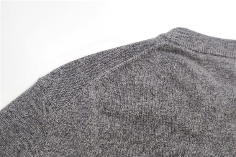 Gucci 구찌 플로라 인타르시아 파인 캐시미어 스웨터 레플리카 10번 이미지 - 의류 | 세미샵 레플리카 사이트