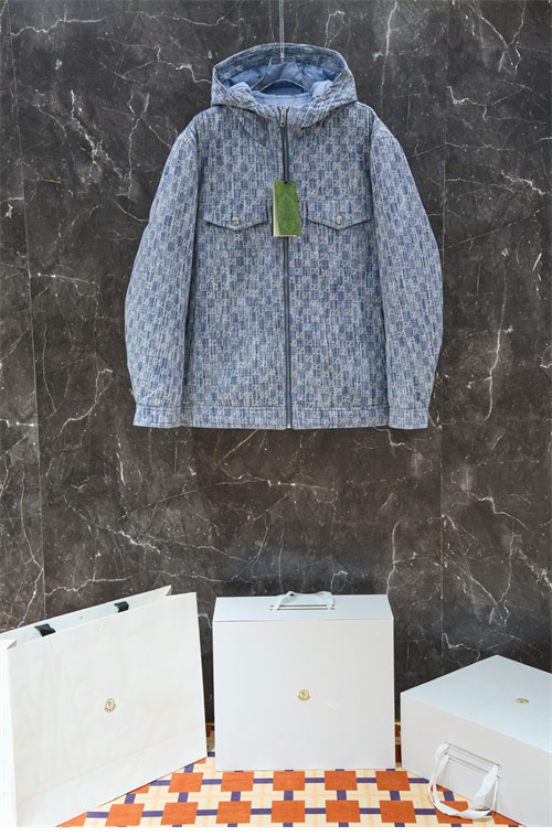 Gucci 디올 오블리크 자카드 데님 후드 다운 자켓 레플리카 2번 이미지 - 의류 | 세미샵 레플리카 사이트