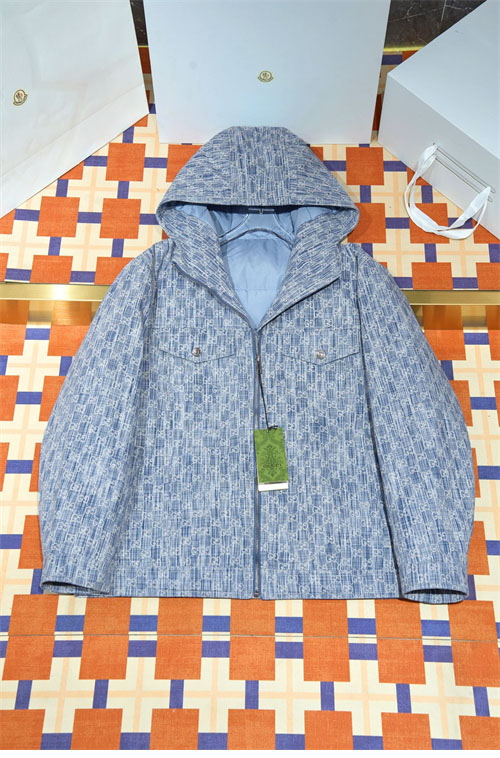 Gucci 디올 오블리크 자카드 데님 후드 다운 자켓 레플리카 5번 이미지 - 의류 | 세미샵 레플리카 사이트