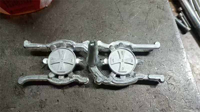 *기타 ERD 케이블 니트 버튼 가디건 레플리카 13번 이미지 - 의류 | 세미샵 레플리카 사이트