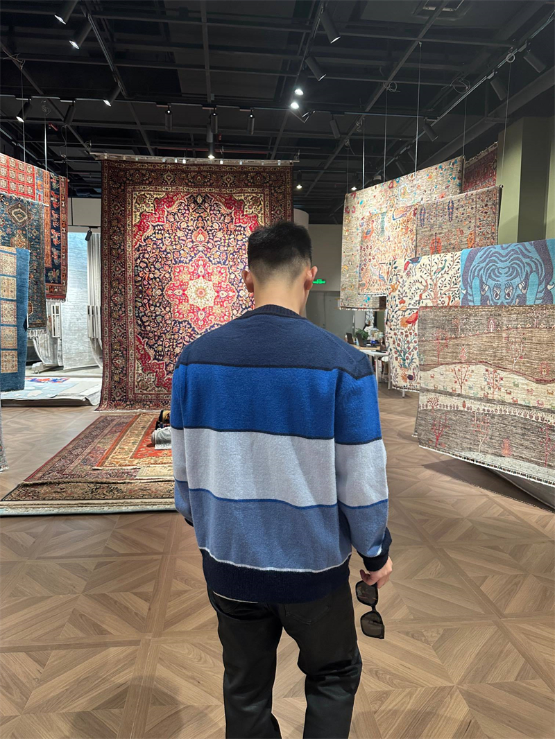 D I O R 디올 CD 다이아몬드 캐시미어 코튼 저지 스웨터 니트 레플리카 2번 이미지 - 의류 | 세미샵 레플리카 사이트