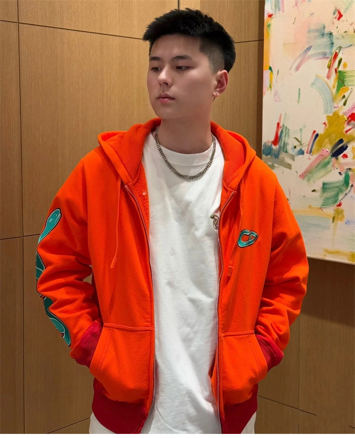 디올 x KAWS 로고 후드 집업（세븐） - 상세 이미지