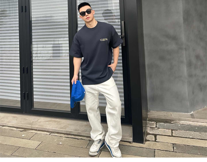 디올 x 루이스 해밀턴 하우스 시그니처 반팔 티셔츠 - 상세 이미지