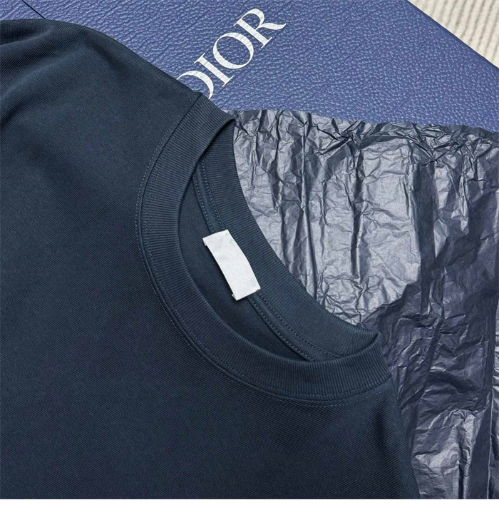 디올 x 루이스 해밀턴 하우스 시그니처 반팔 티셔츠 - 상세 이미지