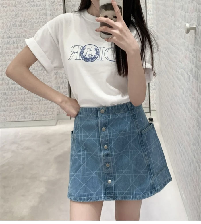 디올 x 힐튼 넬 캐주얼 반팔 티셔츠 (TJ공장) - 상세 이미지
