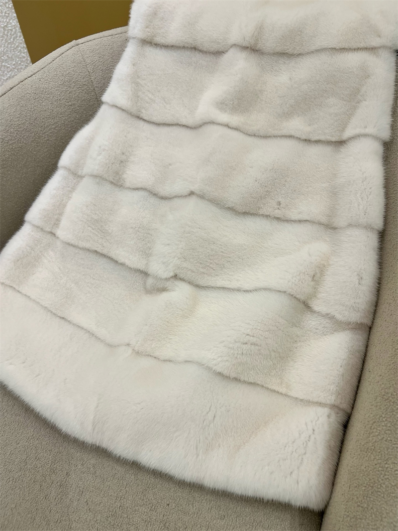 디올 디올 사가 폭스 로얄 밍크 베스트 레플리카 13번 이미지 - 의류 | 세미샵 레플리카 사이트