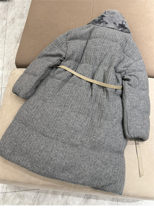 로로피아나 24FW 캐시미어 다운 자켓 - 상세 이미지