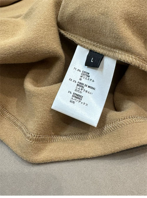 로로피아나 24fw 긴팔 티셔츠 - 상세 이미지