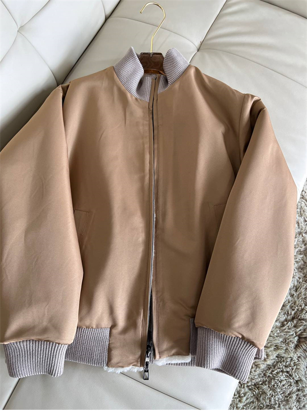 Loro Piana 로로피아나 양면 무스탕 레플리카 10번 이미지 - 의류 | 세미샵 레플리카 사이트