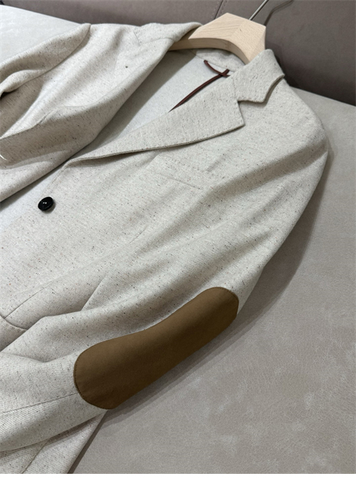 Loro Piana 로로피아나 투버튼 빈티지 레더 블레이저 레플리카 5번 이미지 - 의류 | 세미샵 레플리카 사이트