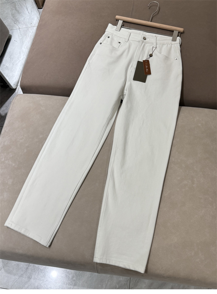 Loro Piana 로로피아나 화이트 데님 배기 팬츠 레플리카 4번 이미지 - 의류 | 세미샵 레플리카 사이트