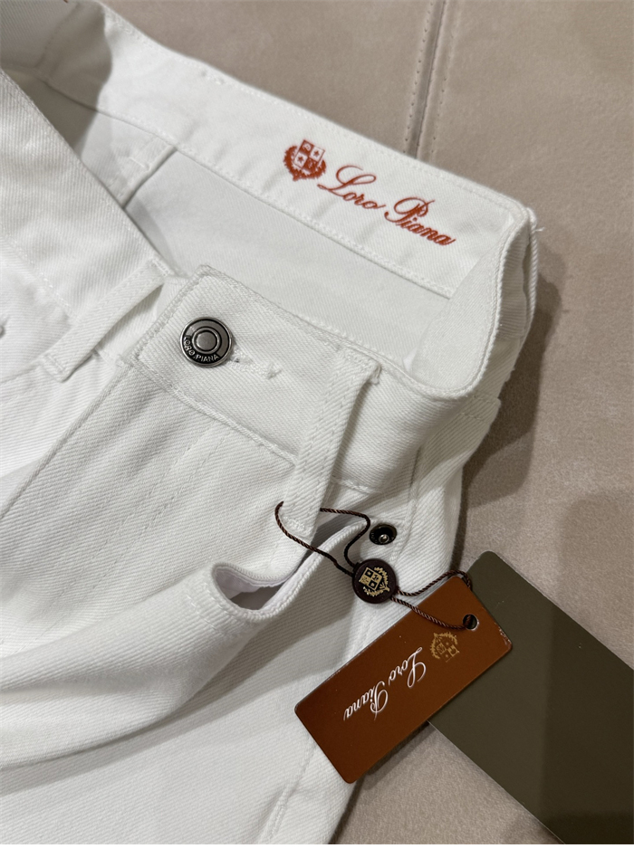 Loro Piana 로로피아나 화이트 데님 배기 팬츠 레플리카 8번 이미지 - 의류 | 세미샵 레플리카 사이트