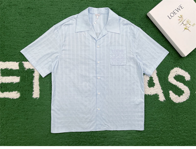 로에베 로에베 아나그램 포켓 숏 슬리브 셔츠 레플리카 1번 이미지 - 의류 | 세미샵 레플리카 사이트