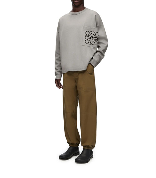 Loewe 로에베 아나그램 포켓 오버사이즈 맨투맨 3컬러 레플리카 2번 이미지 - 의류 | 세미샵 레플리카 사이트