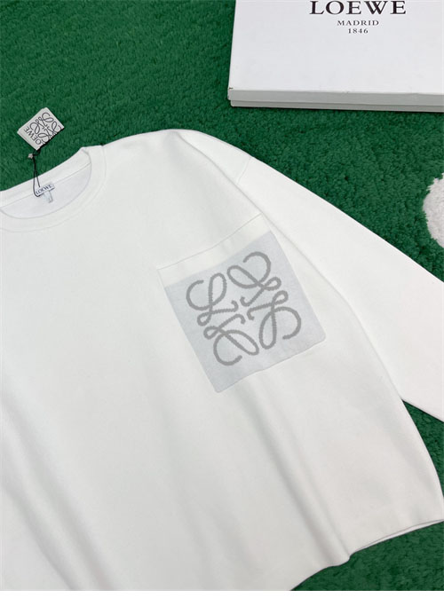 Loewe 로에베 아나그램 포켓 오버사이즈 맨투맨 3컬러 레플리카 19번 이미지 - 의류 | 세미샵 레플리카 사이트