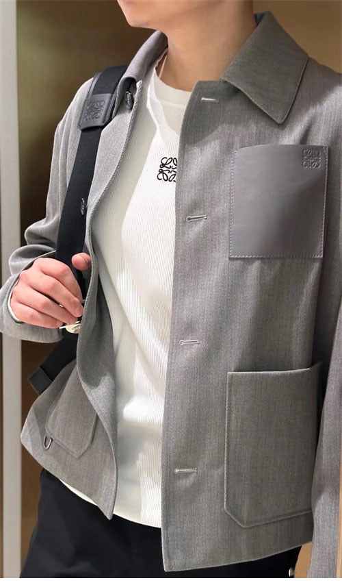 Loewe 로에베 울 캐시미어 아나그램 워크웨어 자켓 레플리카 13번 이미지 - 의류 | 세미샵 레플리카 사이트