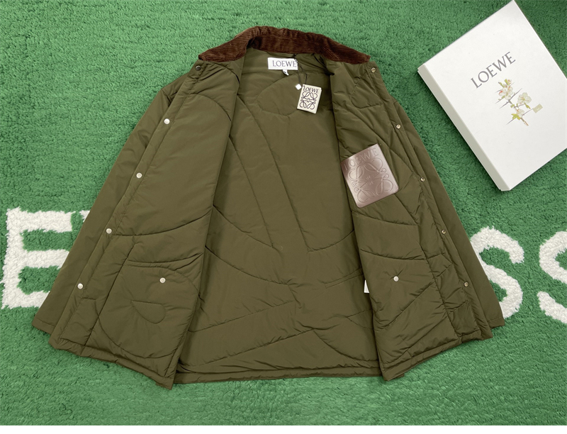 로에베 로에베 테크니컬 쉘 코듀로이 패딩 오버셔츠 레플리카 15번 이미지 - 의류 | 세미샵 레플리카 사이트