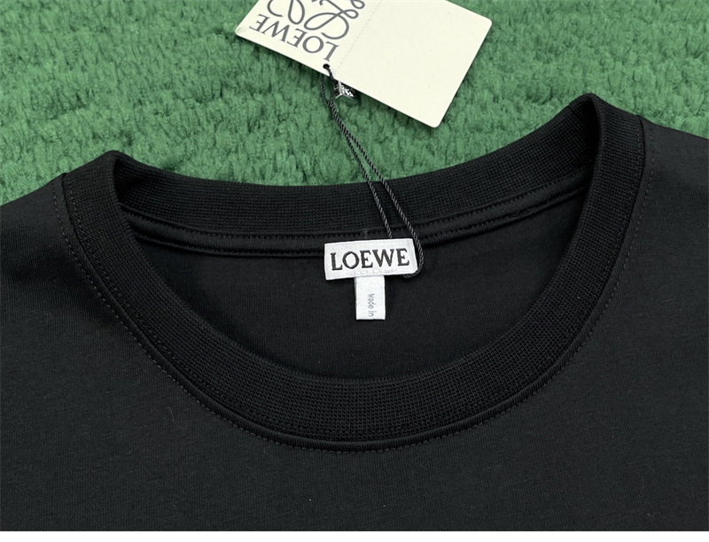 로에베 로에베 포켓 로고 릴랙스 핏 코튼 티셔츠 레플리카 8번 이미지 - 의류 | 세미샵 레플리카 사이트