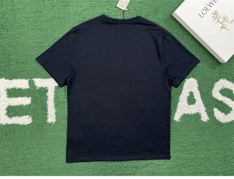 로에베 로에베 퓨처리스트 캣츠 아나그램 크루넥 반팔 티셔츠 레플리카 7번 이미지 - 의류 | 세미샵 레플리카 사이트