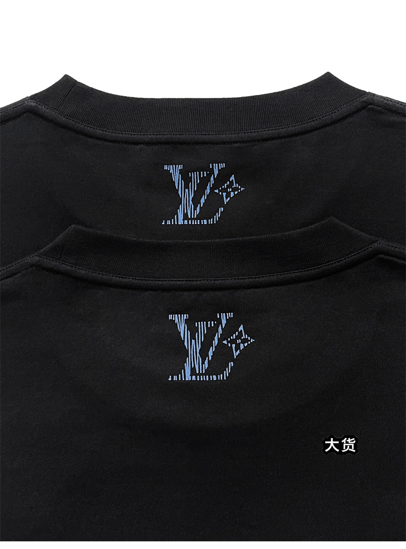루이비통 25SS 이리데슨트 LV 남성 반팔 티셔츠 - 상세 이미지