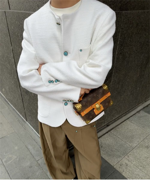 Louis Vuitton 루이비통 25SS 컬렉션 트위드 자켓 레플리카 20번 이미지 - 의류 | 세미샵 레플리카 사이트