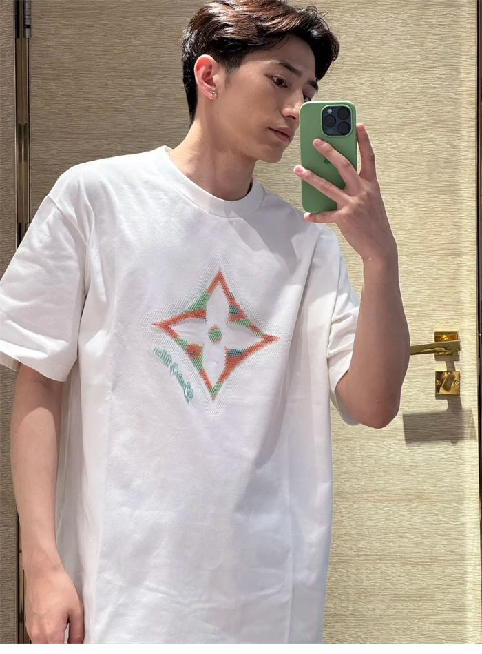 루이비통 3D 플라워 모노그램 반팔 티셔츠（세븐） - 상세 이미지