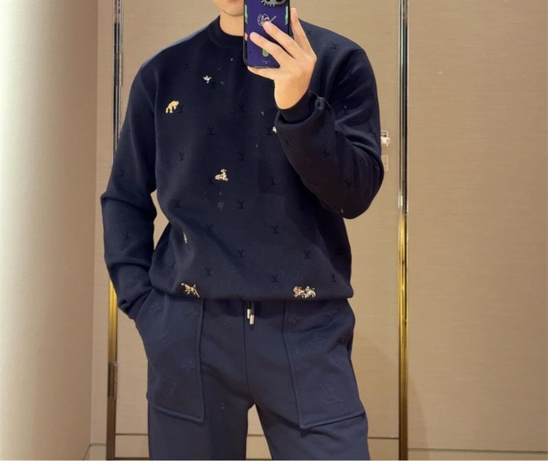 루이비통 LV 블라종 롱 슬리브드 크루넥 - 상세 이미지