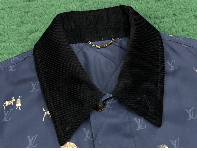 루이비통 루이비통 LV 블라종 패디드 자켓 레플리카 13번 이미지 - 의류 | 세미샵 레플리카 사이트