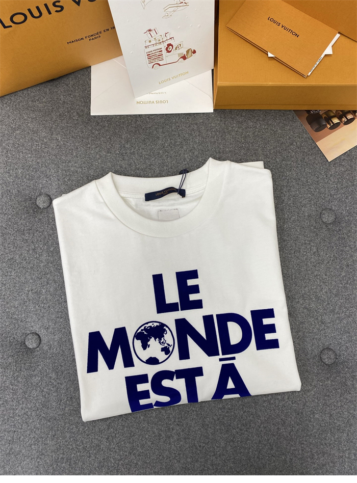 루이비통 Le Monde Est À Vous 그래픽 반팔 티셔츠（TJ공장） - 상세 이미지