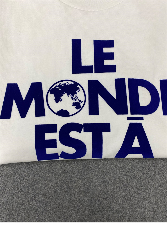 루이비통 Le Monde Est À Vous 그래픽 반팔 티셔츠（TJ공장） - 상세 이미지