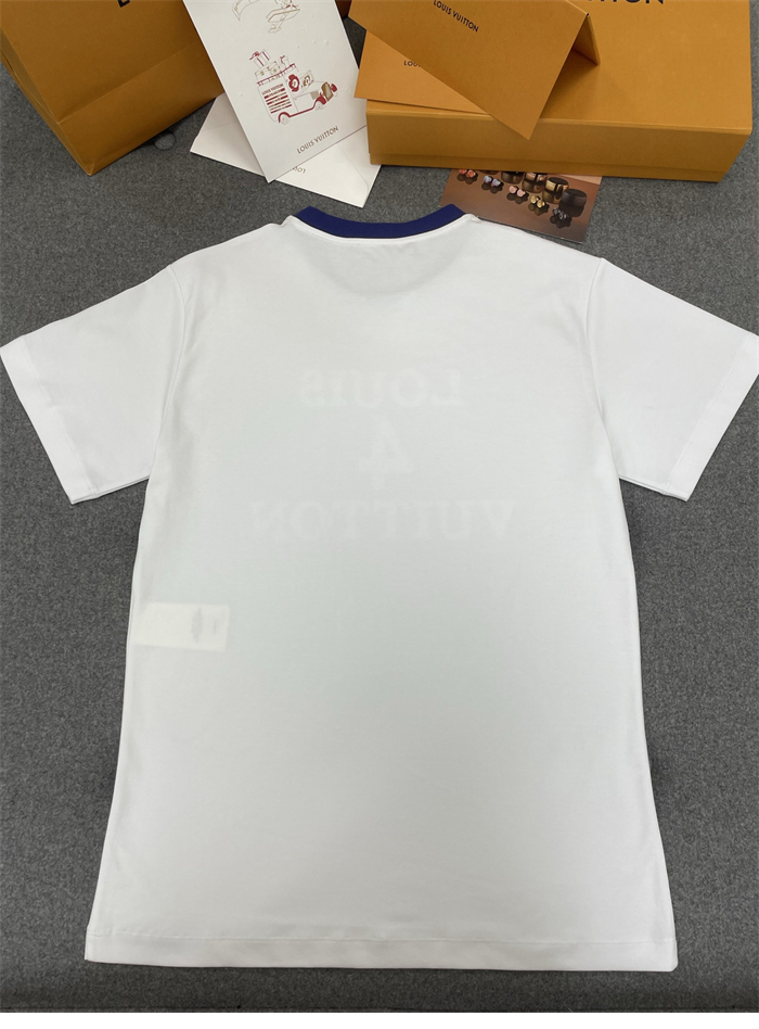 루이비통 Louis 4 Vuitton 크루넥 체인 반팔 티셔츠 (터보) - 상세 이미지