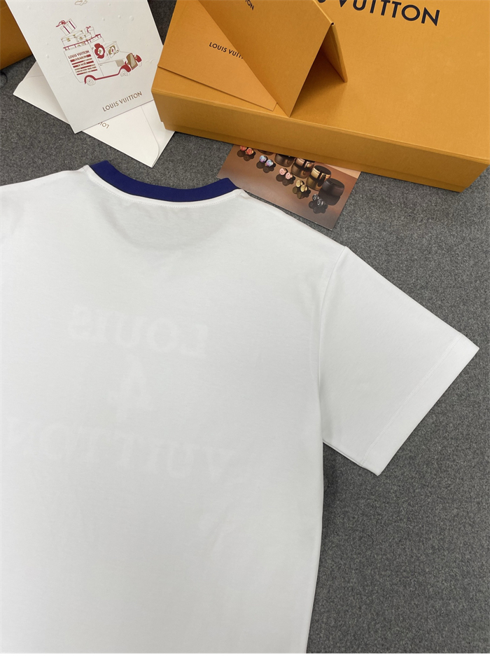루이비통 Louis 4 Vuitton 크루넥 체인 반팔 티셔츠 (터보) - 상세 이미지