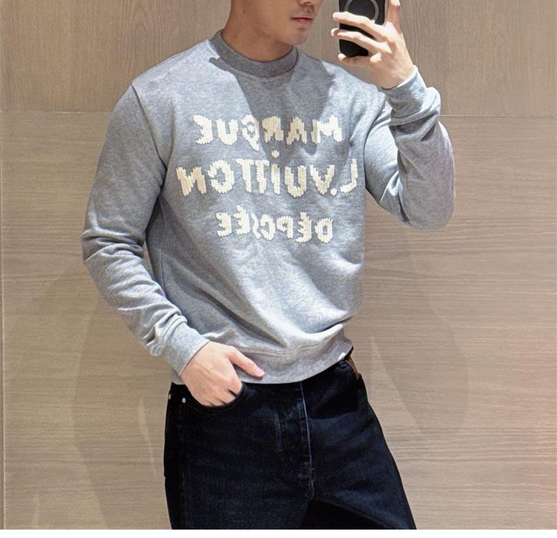 Louis Vuitton 루이비통 MLVD 엠브로이더드 시그니처 스웨트셔츠 맨투맨 레플리카 4번 이미지 - 의류 | 세미샵 레플리카 사이트
