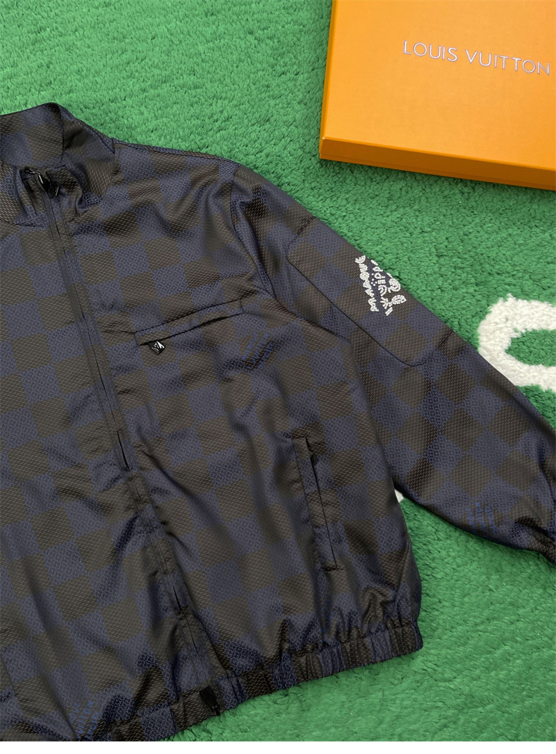 루이비통 루이비통 다미에 팝 나일론 트래블 블루종 레플리카 13번 이미지 - 의류 | 세미샵 레플리카 사이트