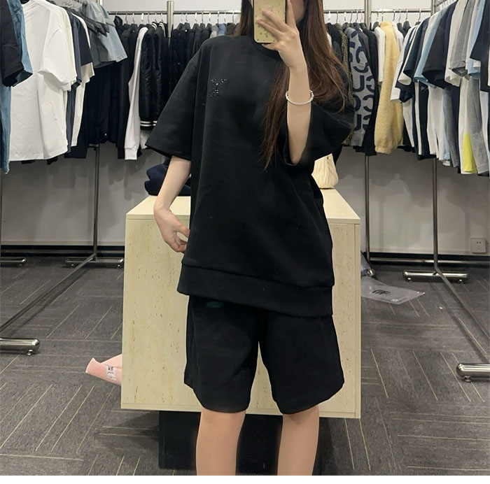 루이비통 라인스톤 LV 저지 반팔 티셔츠（세븐） - 상세 이미지