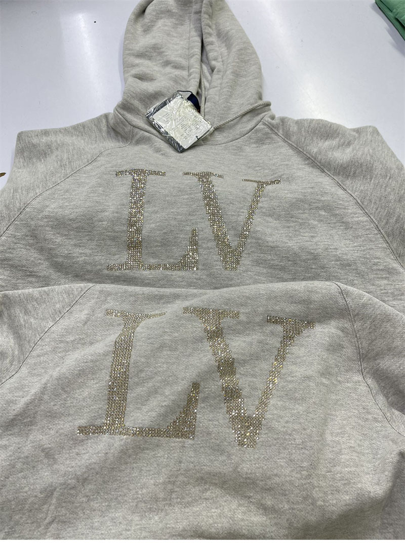 루이비통 라인스톤 LV 후디 (레어) - 상세 이미지