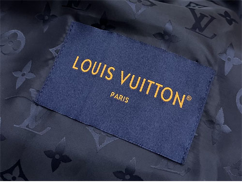 Louis Vuitton 루이비통 로고 패치 후리스 블루종 2컬러 레플리카 29번 이미지 - 의류 | 세미샵 레플리카 사이트