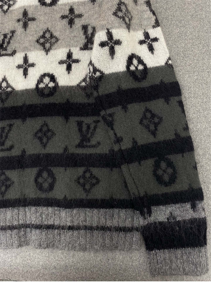 루이비통 루이비통 모노그램 모헤어 니트 가디건 레플리카 23번 이미지 - 의류 | 세미샵 레플리카 사이트