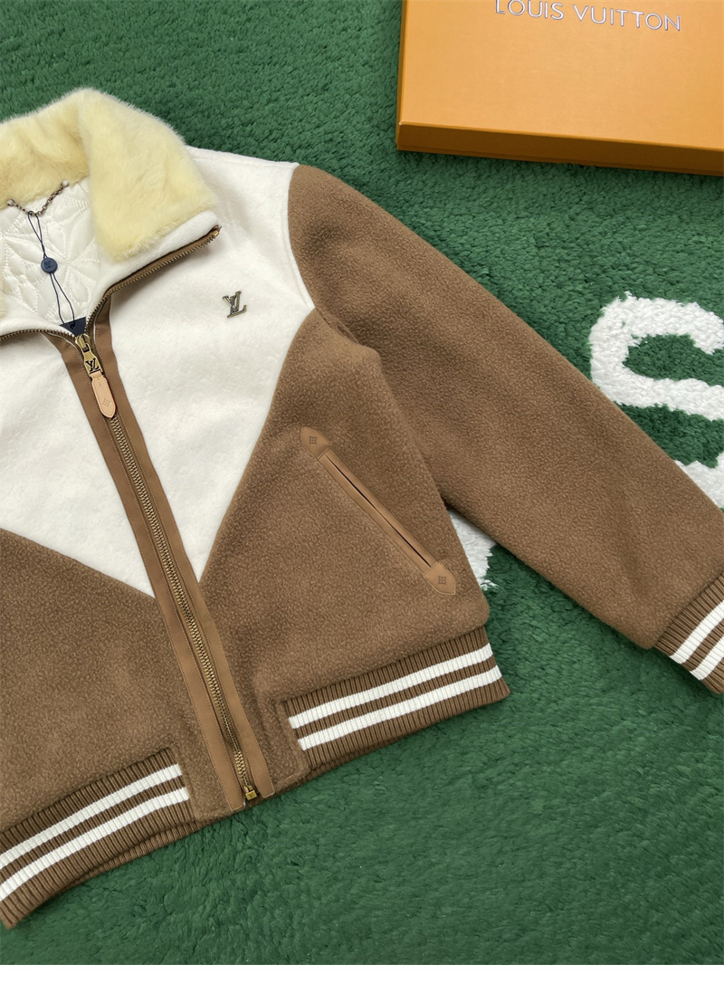 루이비통 루이비통 모노그램 블루종 위드 시어링 카라 자켓（레어） 레플리카 9번 이미지 - 의류 | 세미샵 레플리카 사이트