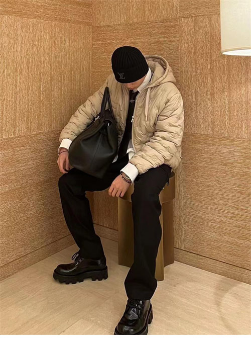 루이비통 모노그램 퀼티드 후디 블루종 2컬러（레어） - 상세 이미지