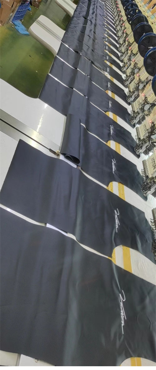 Louis Vuitton 루이비통 백로고 코치 자켓 1ABZG5 레플리카 21번 이미지 - 의류 | 세미샵 레플리카 사이트