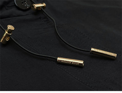 Louis Vuitton 루이비통 숏 후드 파카 블랙 레플리카 7번 이미지 - 의류 | 세미샵 레플리카 사이트