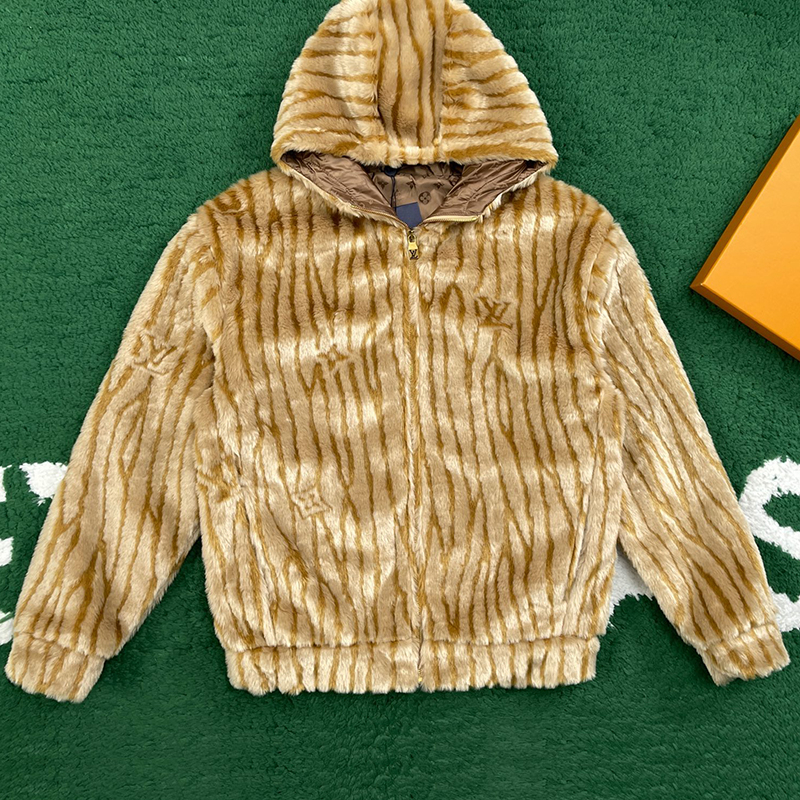 루이비통 루이비통 에피 플리스 후디드 블루종 레플리카 1번 이미지 - 의류 | 세미샵 레플리카 사이트