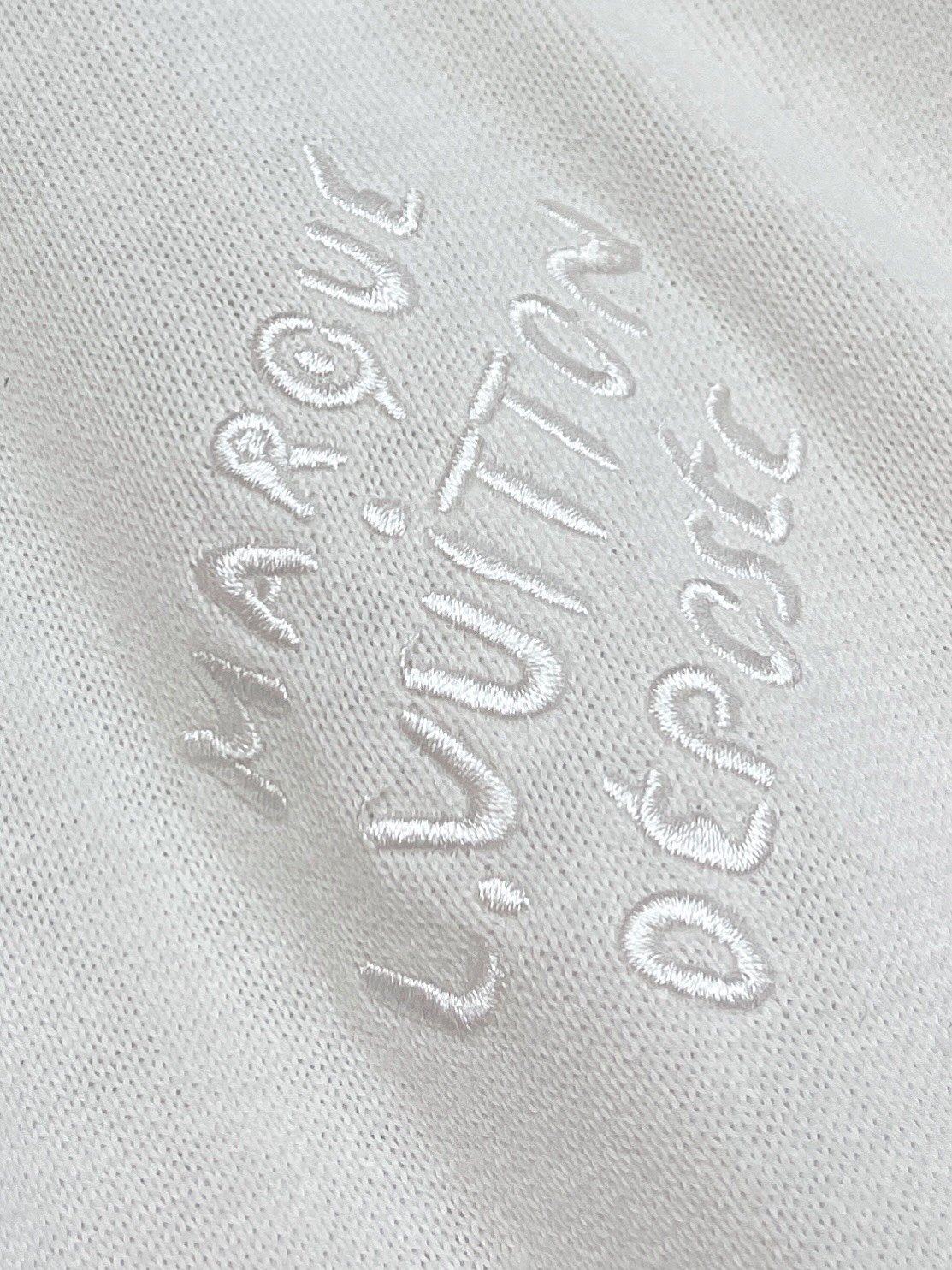 Louis Vuitton 루이비통 엠브로이더드 코튼 블렌드 폴로 반팔 티셔츠 “2COLOR” 레플리카 19번 이미지 - 의류 | 세미샵 레플리카 사이트