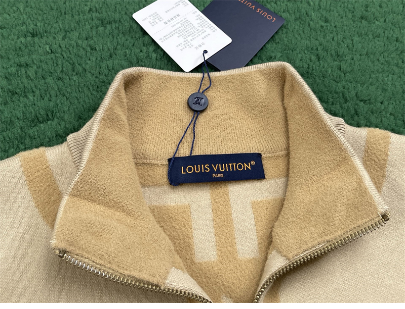 루이비통 루이비통 하우스 시그니처 니트 트랙 탑 레플리카 16번 이미지 - 의류 | 세미샵 레플리카 사이트