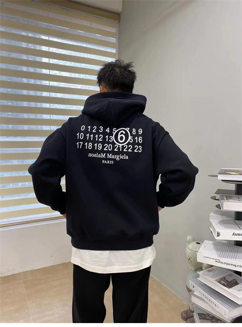 메종마르지엘라 MM6 스티치 로고 후디 - 상세 이미지