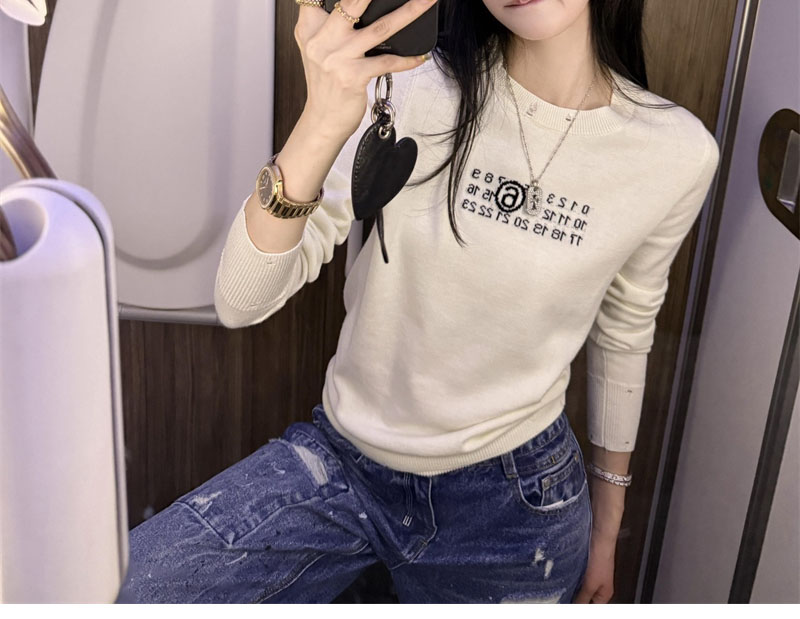 Maison Margiela 메종마르지엘라 뉴메릭 시그니처 MM6 스웨터 레플리카 5번 이미지 - 의류 | 세미샵 레플리카 사이트