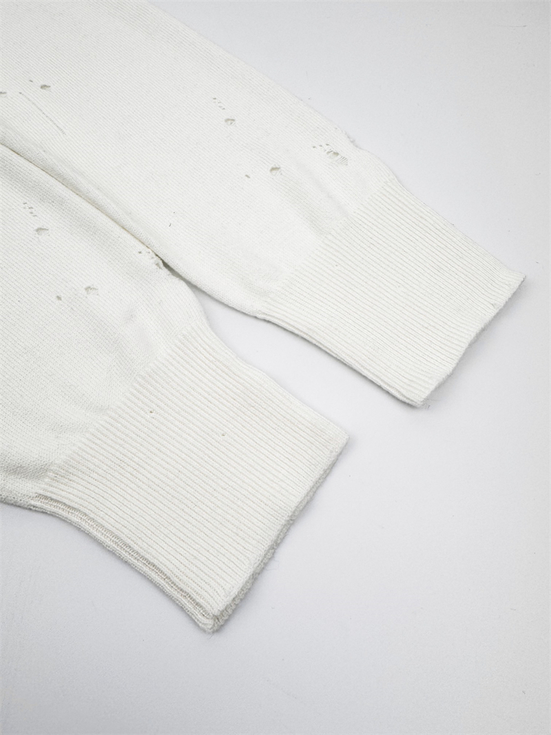 Maison Margiela 메종마르지엘라 뉴메릭 시그니처 MM6 스웨터 레플리카 13번 이미지 - 의류 | 세미샵 레플리카 사이트