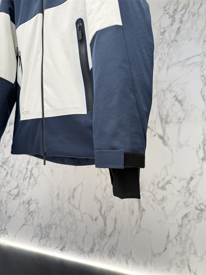 Moncler 몽클레어 25FW 캐주얼 다운 패딩 자켓 레플리카 9번 이미지 - 의류 | 세미샵 레플리카 사이트