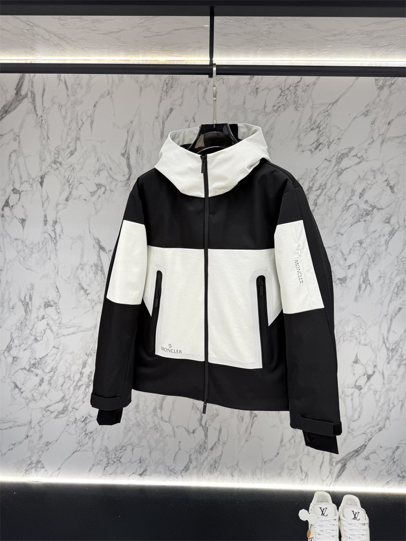 Moncler 몽클레어 25FW 캐주얼 다운 패딩 자켓 레플리카 16번 이미지 - 의류 | 세미샵 레플리카 사이트